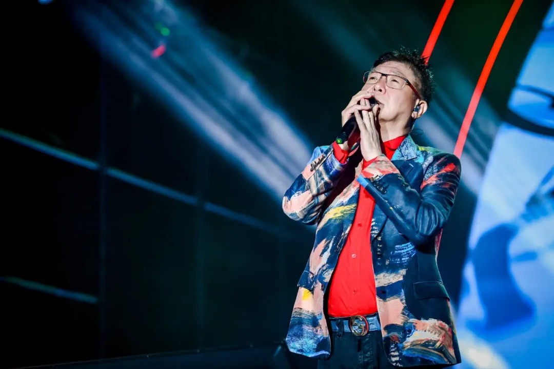 音樂盛宴，綿陽(yáng)不眠夜！張靚穎領(lǐng)銜眾星，2.5萬+觀眾共襄盛舉！